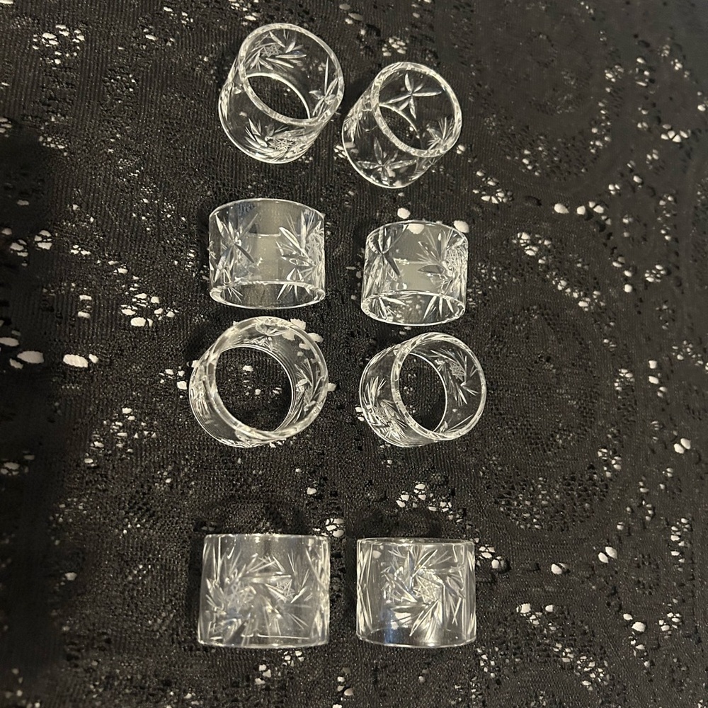 Elegant Crystal Napkin Rings Set